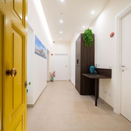 Numisia Guest House 테라치나 외부 사진