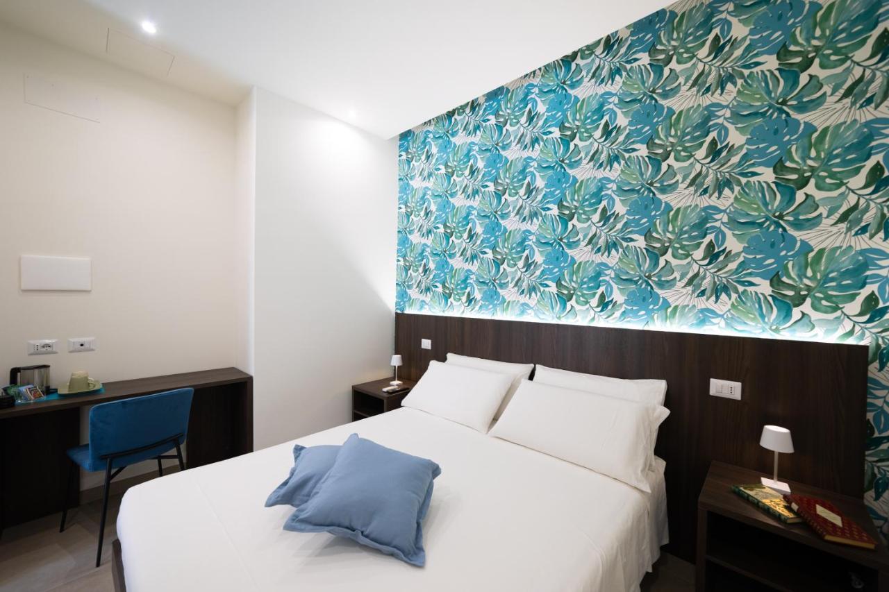 Numisia Guest House 테라치나 외부 사진