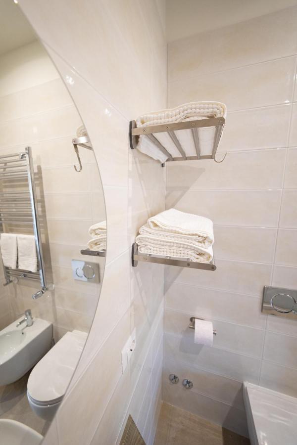 Numisia Guest House 테라치나 외부 사진